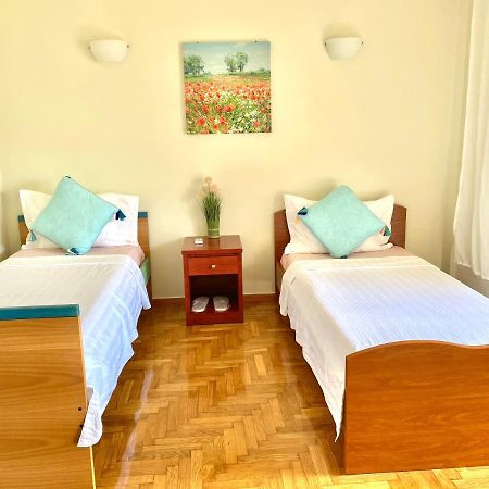 Quiet Near Subway And Acropolis 2 Bedrooms Apt Atenas Exterior foto